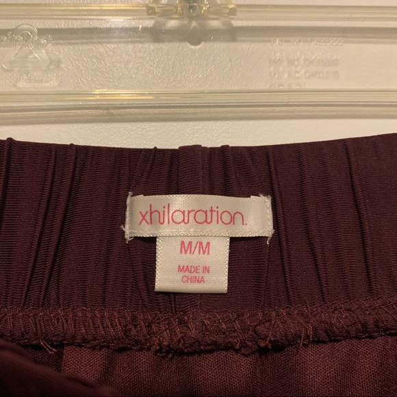 3/$30 Pleated Plum Midi Skirt - Picture 7 of 7